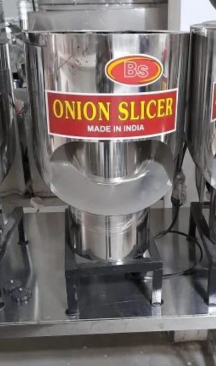 Onion Slicer Machine